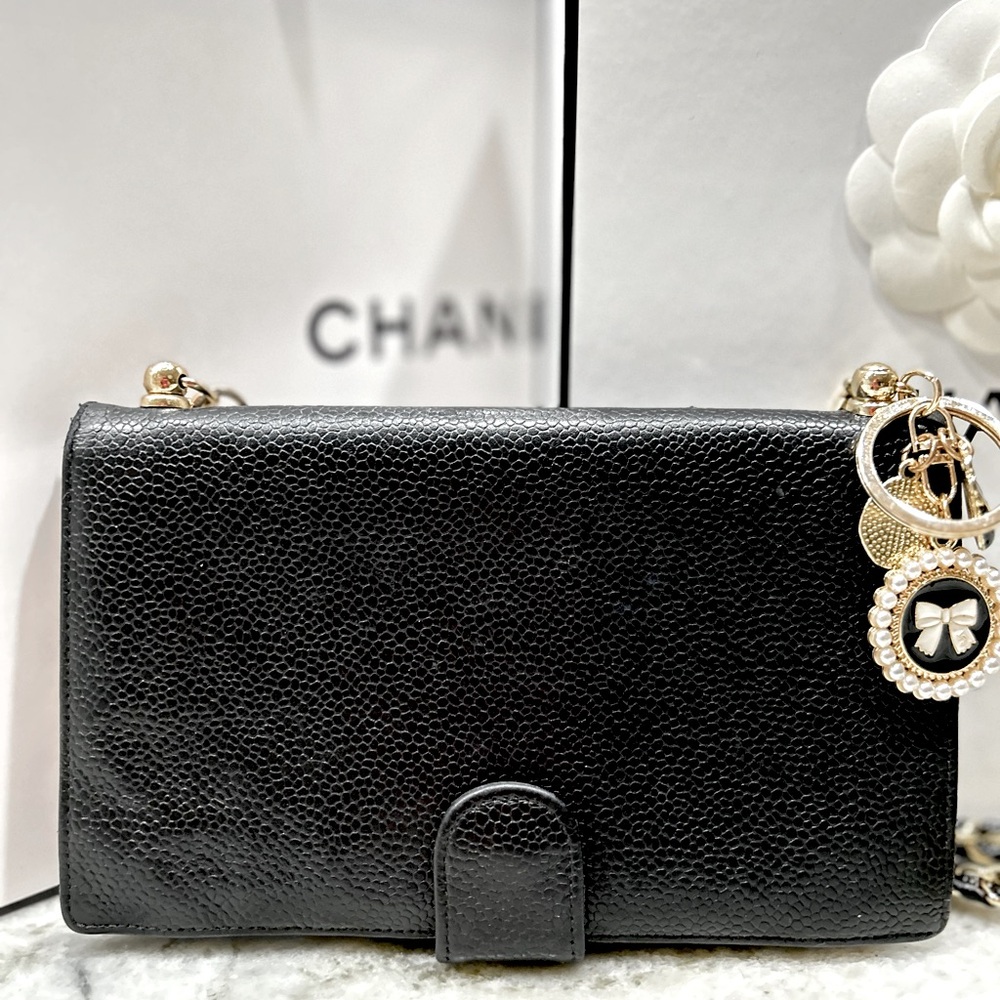 Chanel Authentic CC Black Calfskin Caviar Long Wallet - Picture 4 of 14